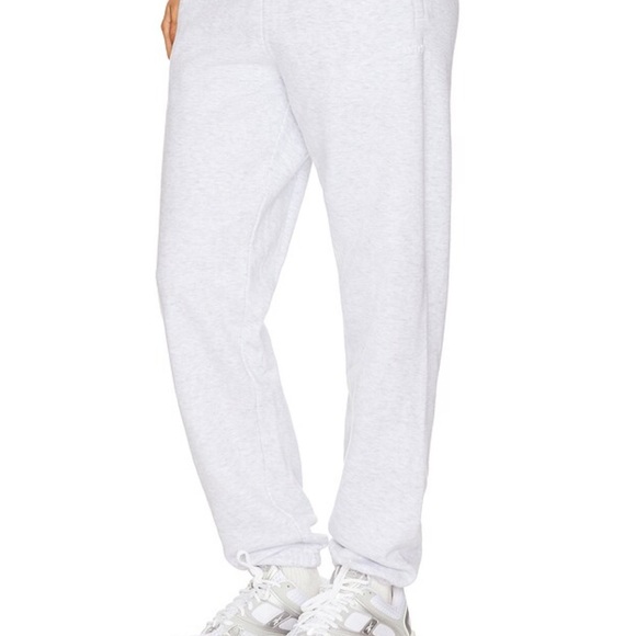 SKIMS Cotton Fleece Classic Jogger in Light Heather Grey Sz XXS - Picture 3 of 7